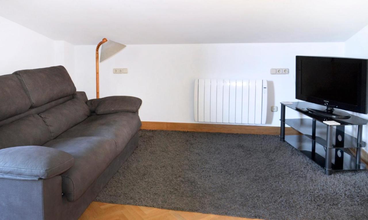Apartamento En Villa Con Parking Añorga-Lugariz Esterno foto